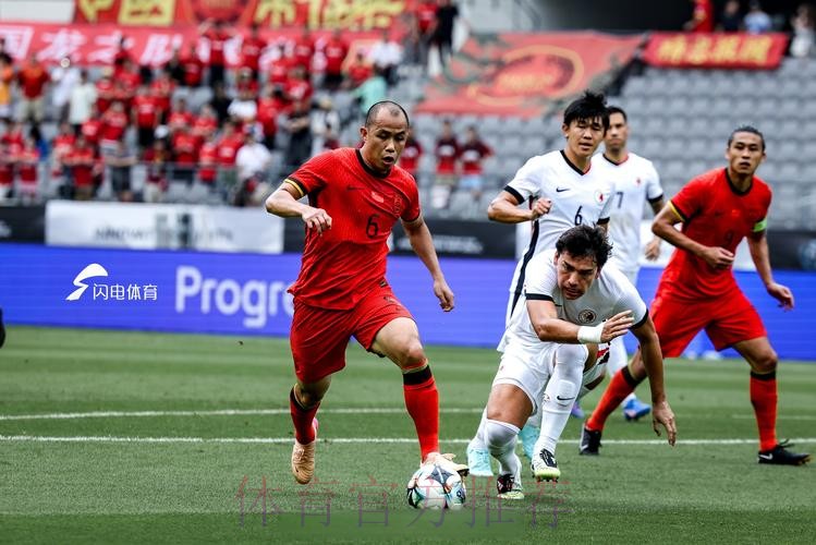 东亚杯丨中国队战胜中国香港队 名列第三